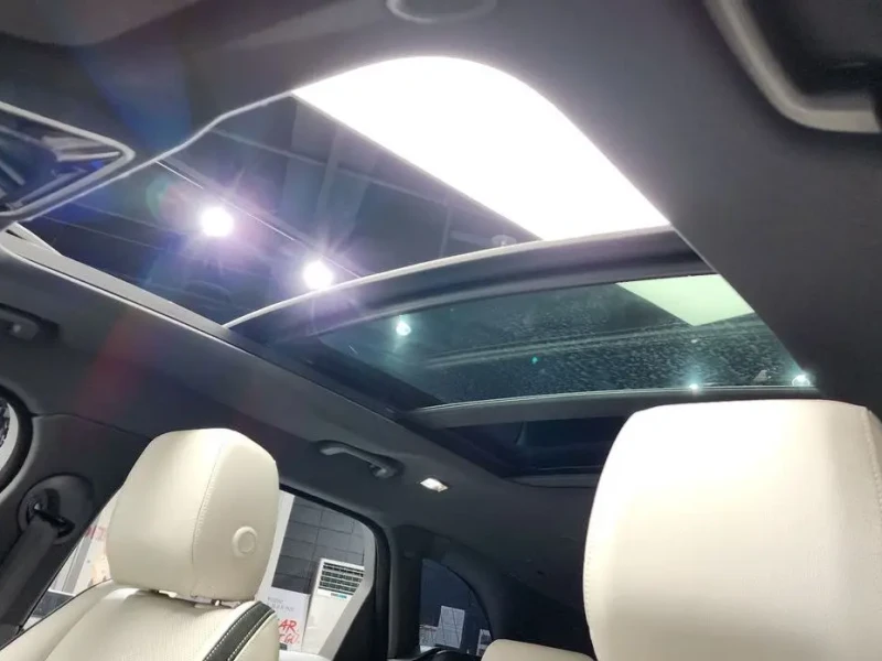 2022 Land Rover Range Rover Velar с пробегом 27 858 км