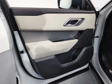 2022 Land Rover Range Rover Velar с пробегом 27 858 км