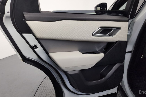 2022 Land Rover Range Rover Velar с пробегом 27 858 км