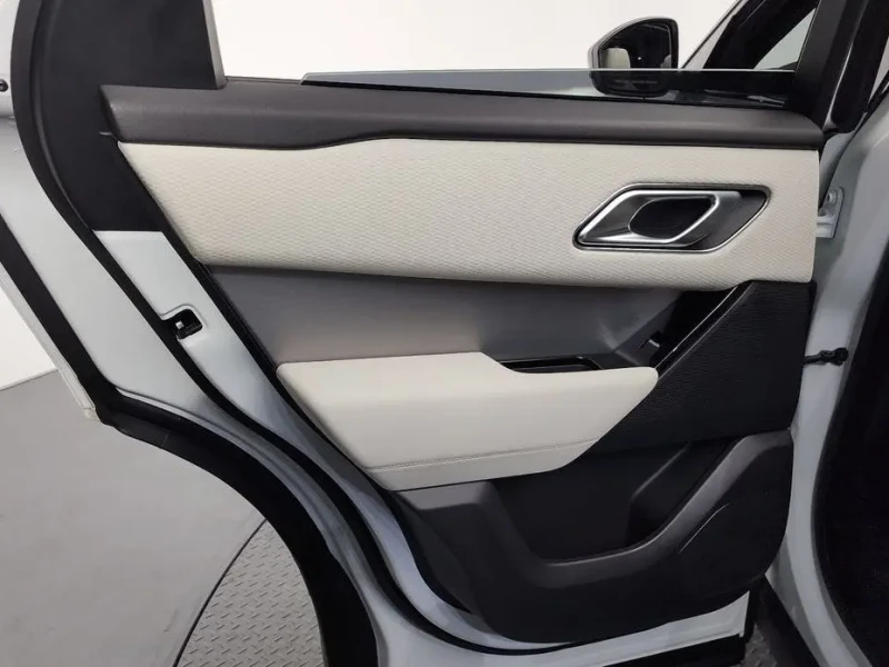 2022 Land Rover Range Rover Velar с пробегом 27 858 км