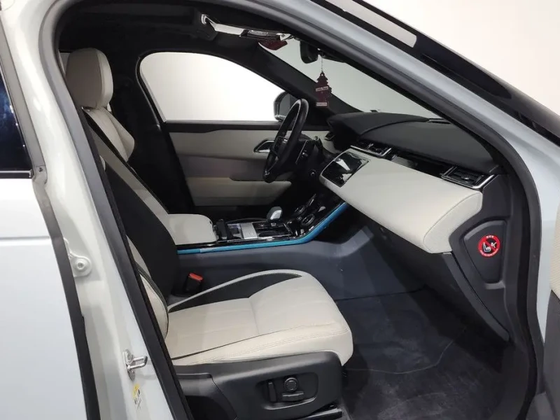 2022 Land Rover Range Rover Velar с пробегом 27 858 км