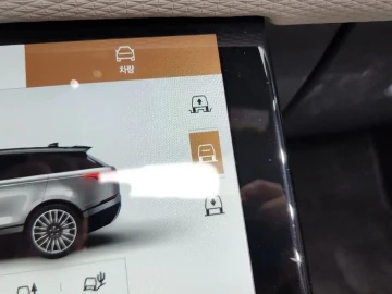2022 Land Rover Range Rover Velar с пробегом 27 858 км