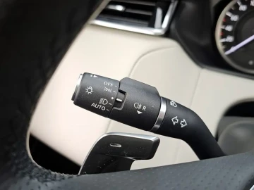 2023 Land Rover Range Rover Velar с пробегом 31 129 км