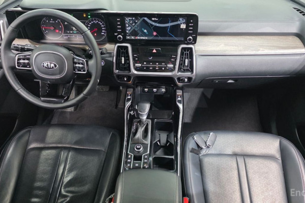 2020 Kia Sorento с пробегом 129 675 км