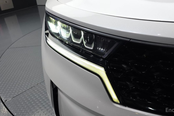 2021 Kia Sorento с пробегом 99 372 км