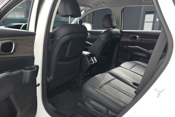 2021 Kia Sorento с пробегом 99 372 км