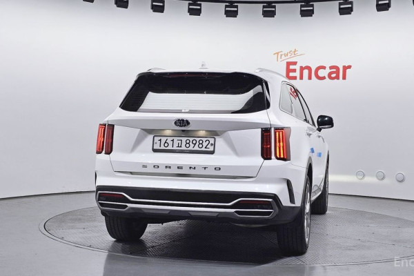 2020 Kia Sorento с пробегом 63 801 км