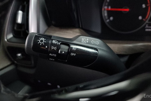 2022 Kia Sorento с пробегом 30 014 км