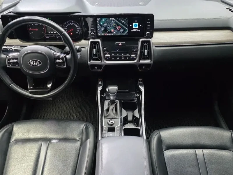 2020 Kia Sorento с пробегом 90 401 км