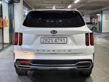 2021 Kia Sorento с пробегом 118 695 км