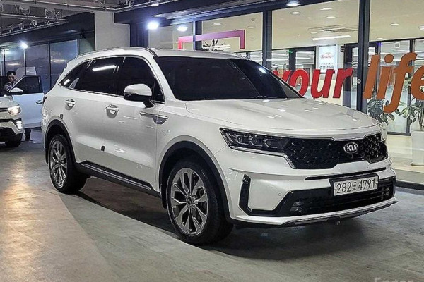 2021 Kia Sorento с пробегом 118 695 км