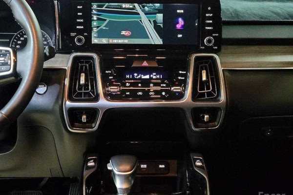 2021 Kia Sorento с пробегом 118 695 км