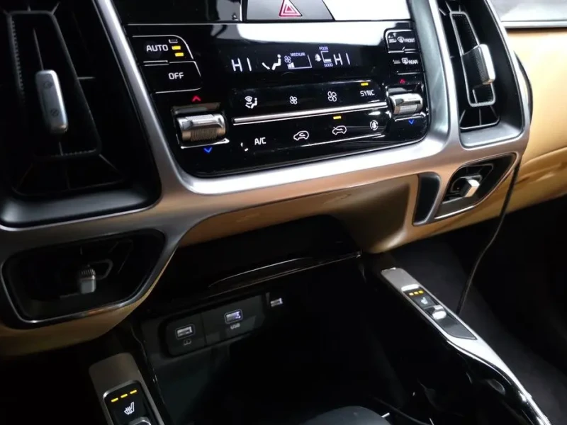 2021 Kia Sorento с пробегом 30 145 км