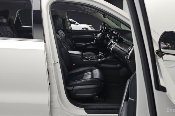 2022 Kia Sorento с пробегом 129 865 км