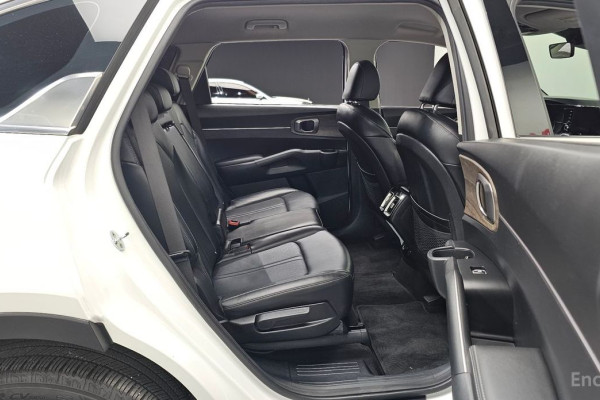 2022 Kia Sorento с пробегом 129 865 км