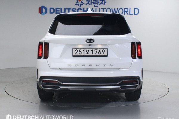 2021 Kia Sorento с пробегом 85 830 км