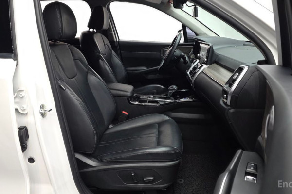 2020 Kia Sorento с пробегом 81 490 км