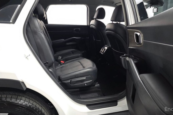 2020 Kia Sorento с пробегом 81 490 км