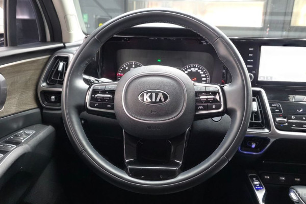 2020 Kia Sorento с пробегом 81 490 км