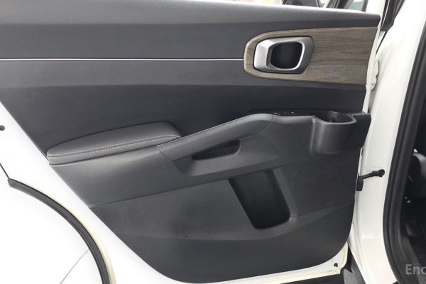 2020 Kia Sorento с пробегом 81 490 км