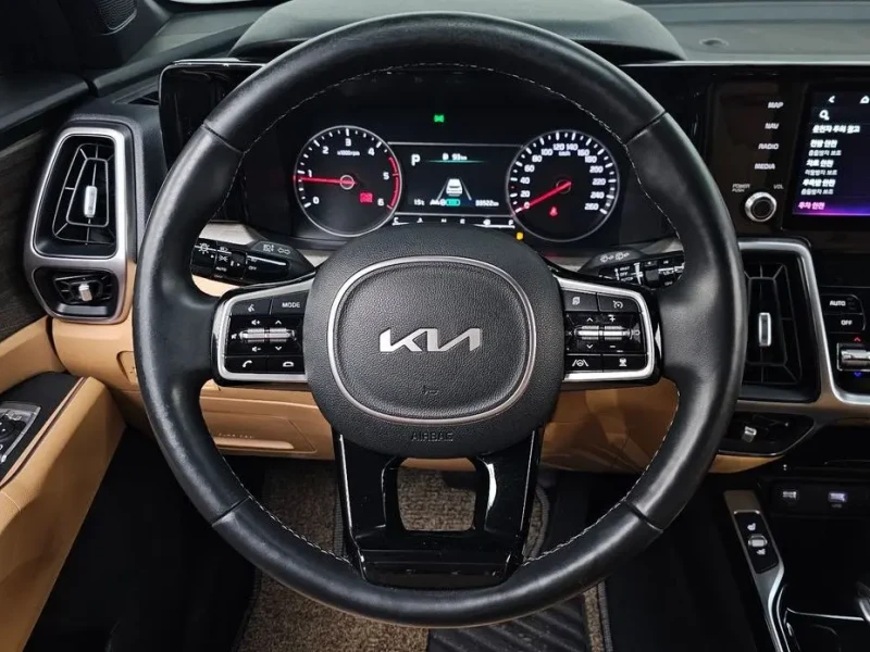 2021 Kia Sorento с пробегом 33 522 км