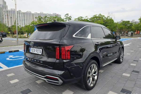 2020 Kia Sorento с пробегом 86 881 км