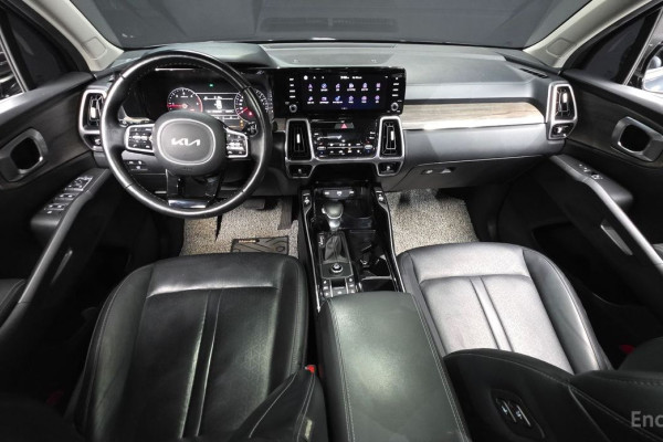 2021 Kia Sorento с пробегом 136 747 км