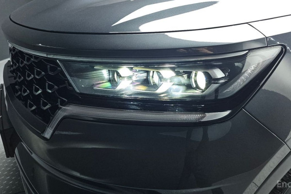 2023 Kia Sorento с пробегом 82 012 км