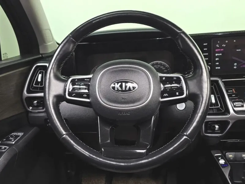 2020 Kia Sorento с пробегом 106 371 км