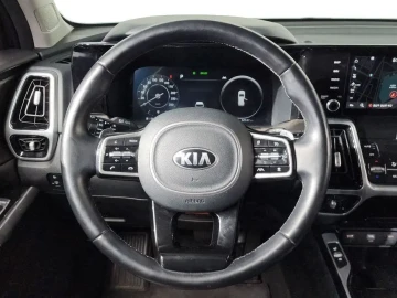 2020 Kia Sorento с пробегом 82 537 км