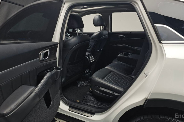 2021 Kia Sorento с пробегом 109 583 км