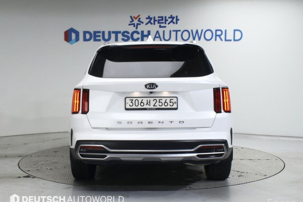 2020 Kia Sorento с пробегом 83 234 км