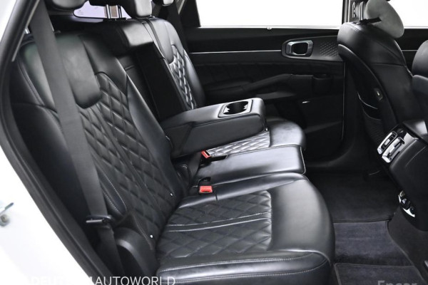 2020 Kia Sorento с пробегом 83 234 км