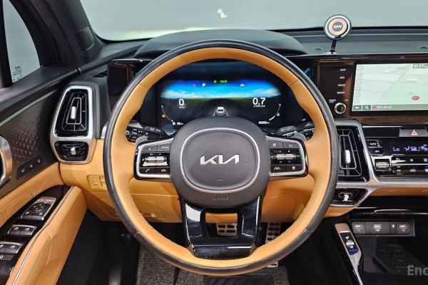 2023 Kia Sorento с пробегом 66 305 км