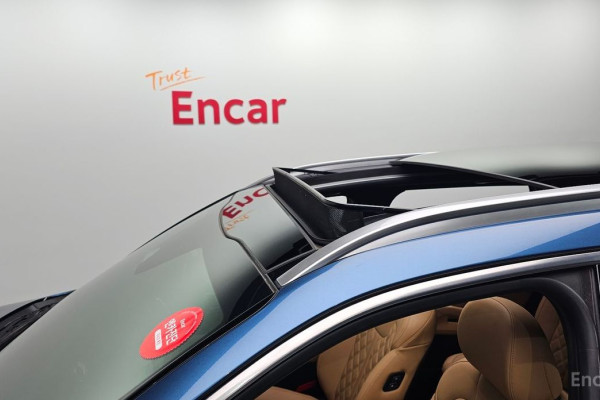 2023 Kia Sorento с пробегом 66 305 км