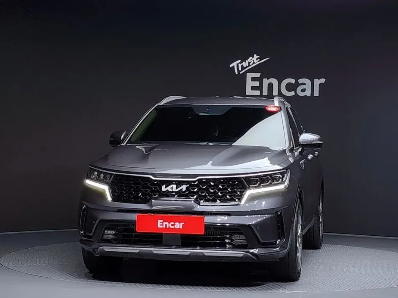 2023 Kia Sorento с пробегом 64 781 км