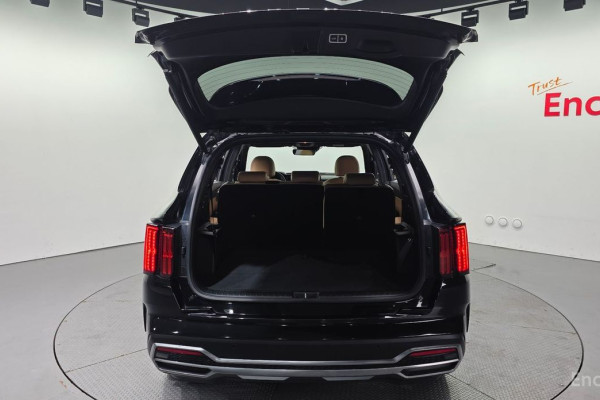 2021 Kia Sorento с пробегом 109 977 км