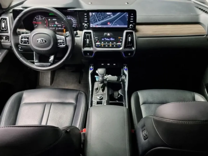 2020 Kia Sorento с пробегом 109 243 км