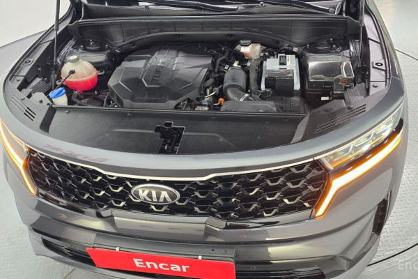 2021 Kia Sorento с пробегом 79 493 км