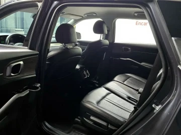 2021 Kia Sorento с пробегом 57 956 км