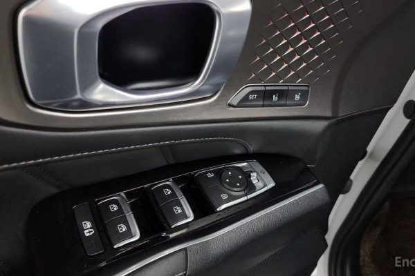 2020 Kia Sorento с пробегом 77 794 км