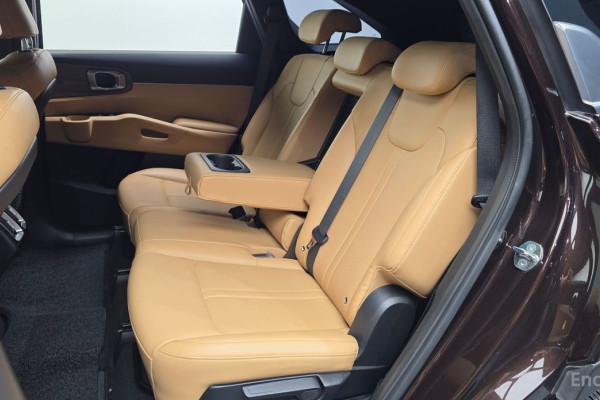 2021 Kia Sorento с пробегом 73 696 км