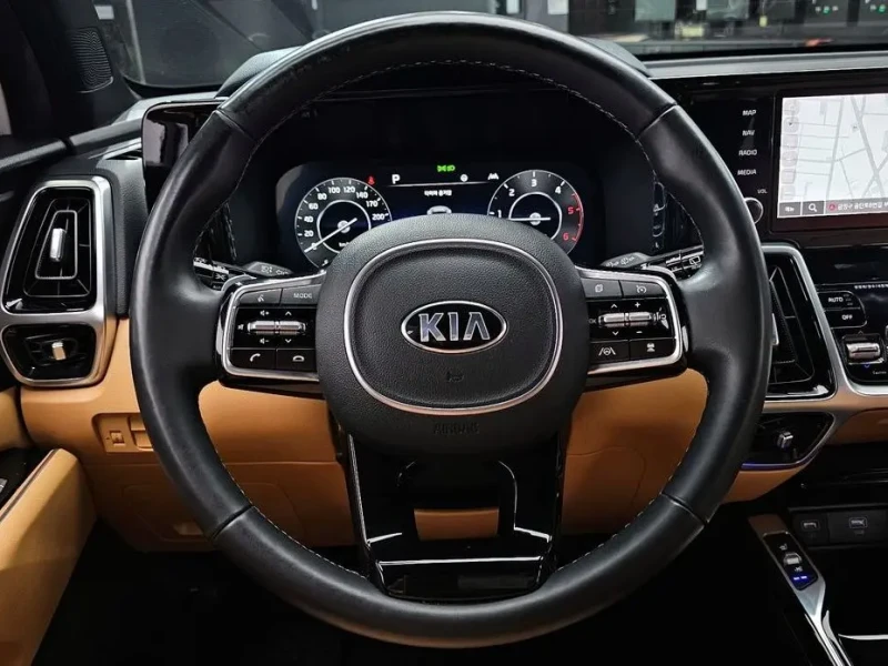 2021 Kia Sorento с пробегом 95 090 км