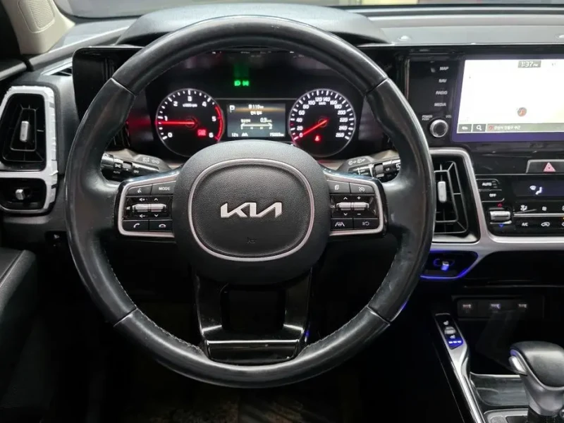2022 Kia Sorento с пробегом 75 003 км