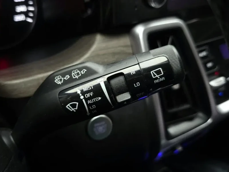 2022 Kia Sorento с пробегом 75 003 км