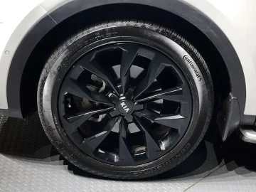 2020 Kia Sorento с пробегом 68 572 км