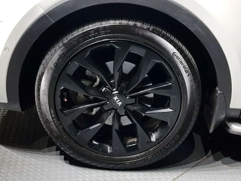 2020 Kia Sorento с пробегом 68 572 км
