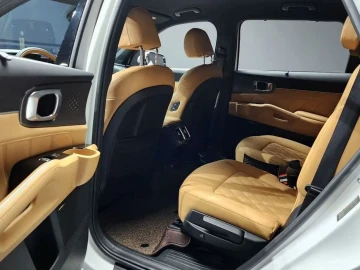 2020 Kia Sorento с пробегом 68 572 км