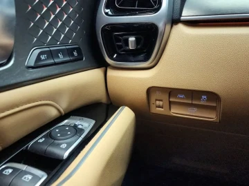 2020 Kia Sorento с пробегом 68 572 км