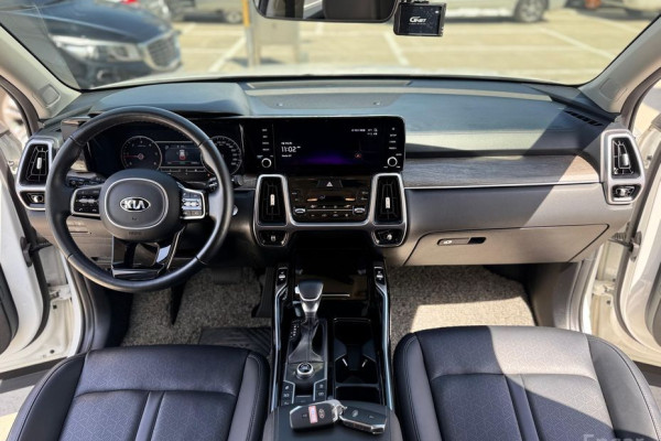 2021 Kia Sorento с пробегом 42 826 км